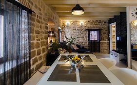 Apartment Capo Family & Capo Studio -Old Town-Parking